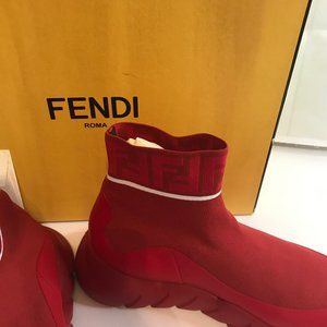 fendi logo sock runners